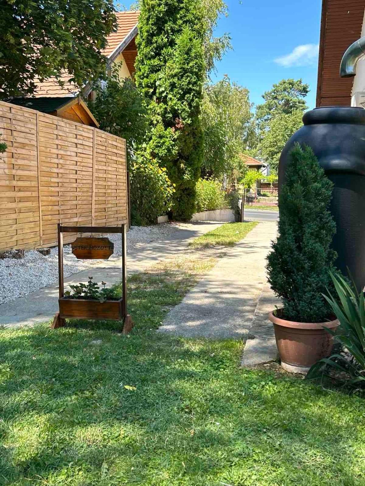 Levendula Vendégház Balatonföldvár Exterior foto
